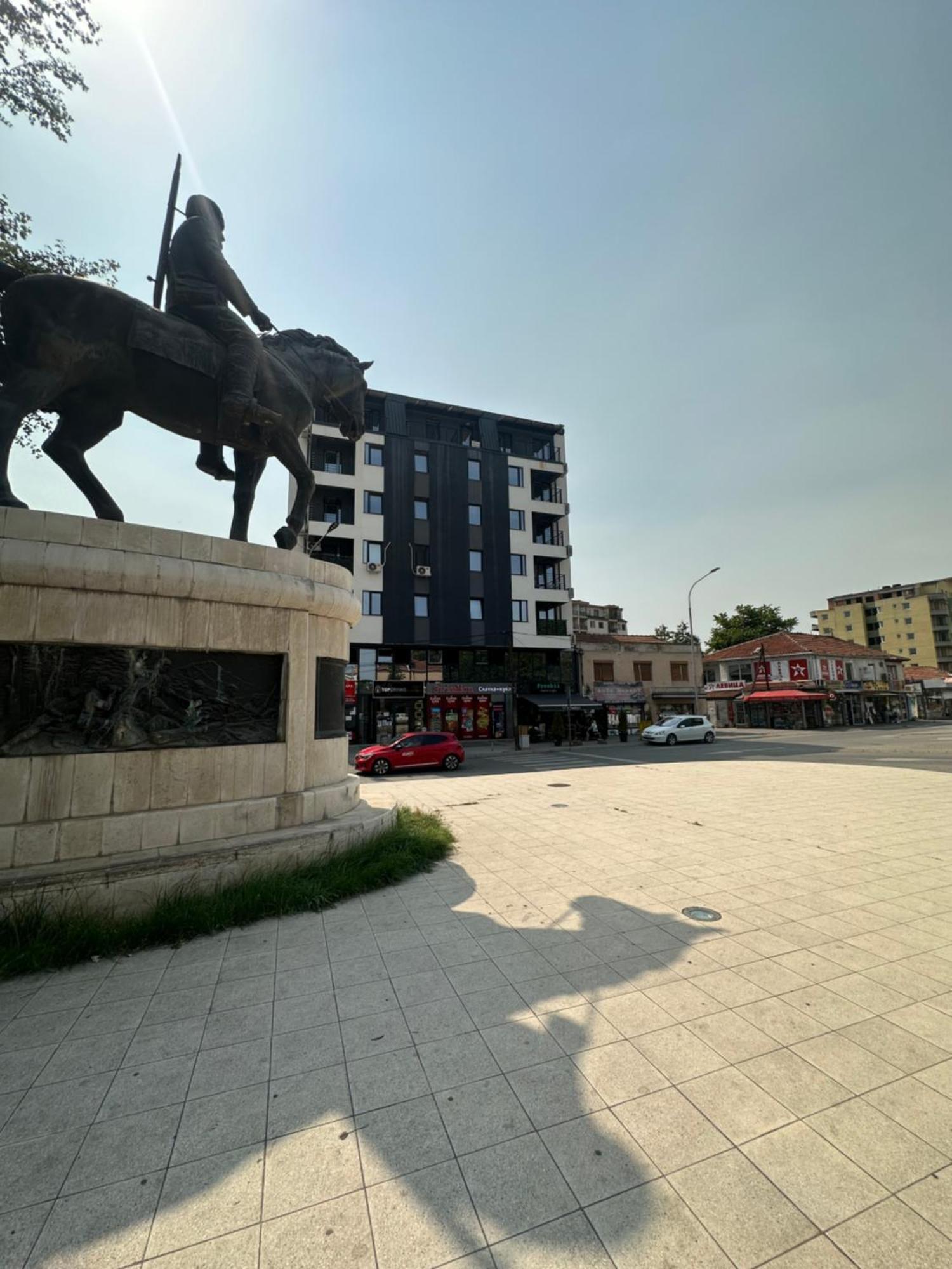 Maggie'S Place Near Central Area Skopje Exteriör bild